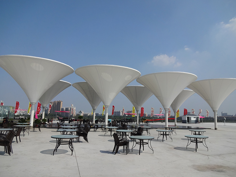 景觀膜結(jié)構(gòu)選鑄鐵補(bǔ)焊方法 景觀膜結(jié)構(gòu)選鑄鐵補(bǔ)焊方法