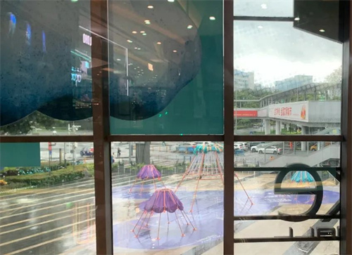 臺(tái)風(fēng)暴雨前后，膜結(jié)構(gòu)建筑該如何養(yǎng)護(hù)？