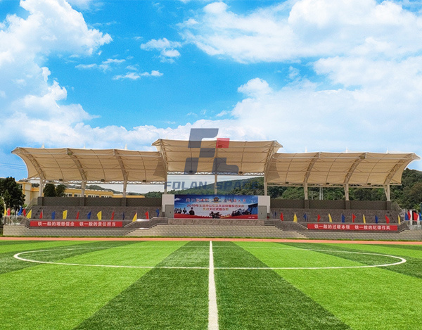 玉溪警?？磁_及網(wǎng)球場